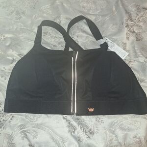 Shefit sports bra